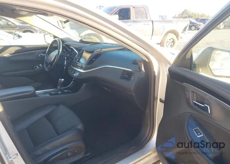 2018 Chevrolet Impala Lt z USA, uszkodzony, nr VIN 2G1105S32J9146490